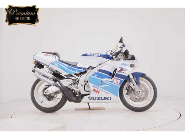 Suzuki RGV250