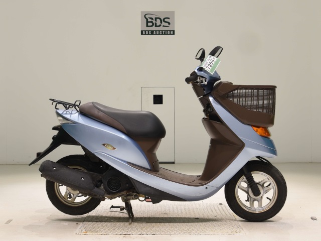 Honda DIO CESTA 2004