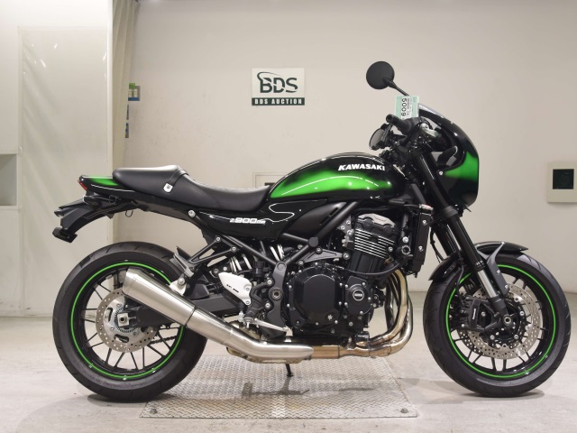 Kawasaki Z900RS CAFE 2024