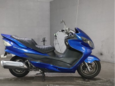 Suzuki SKYWAVE 250S