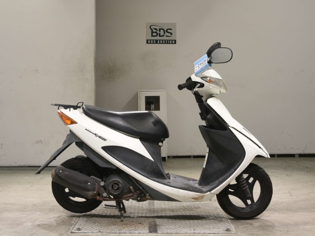 Suzuki ADDRESS V50