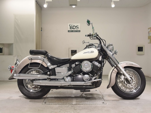 Yamaha DRAGSTAR XVS400 CLASSIC 2005