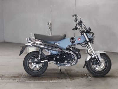 Honda DAX125 2022