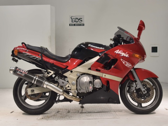 Kawasaki ZZ-R400 2000