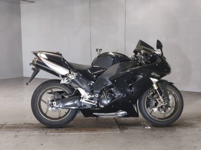 Kawasaki NINJA ZX-10R 2006