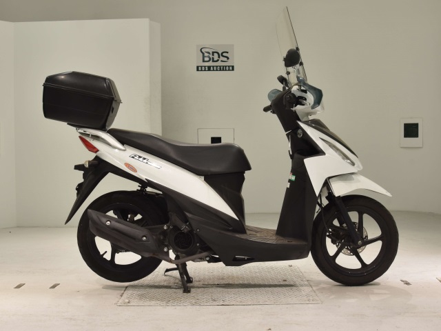 Suzuki ADDRESS V110