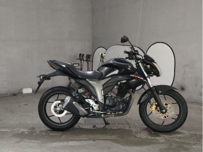 Suzuki GIXXER150