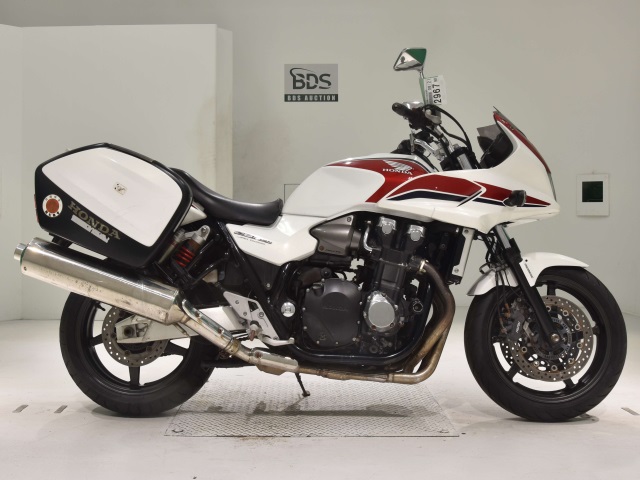 Honda CB1300SF ST 2010