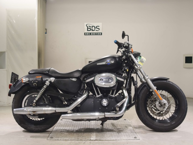 HD SPORTSTER CUSTOM XL1200C 2013