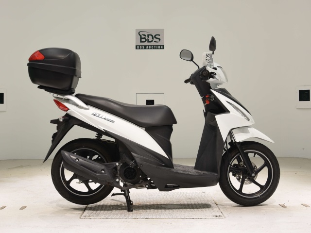 Suzuki ADDRESS V110
