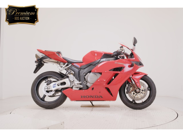 Honda CBR1000RR 2004