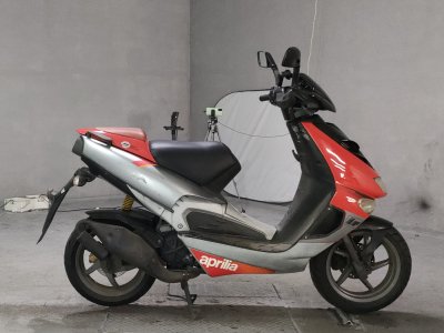 Aprilia SR50 2004