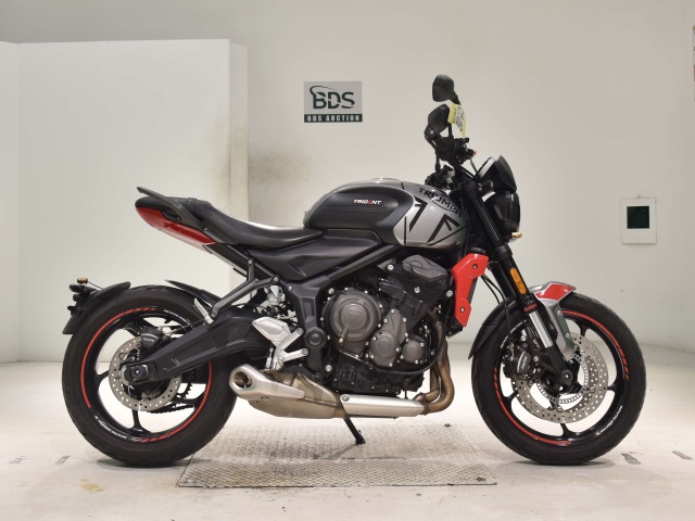 Triumph TRIDENT660 2022