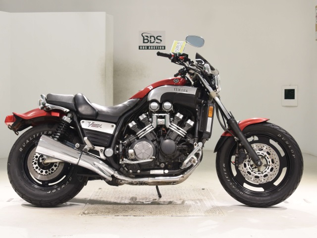 Yamaha V-MAX1200 2004