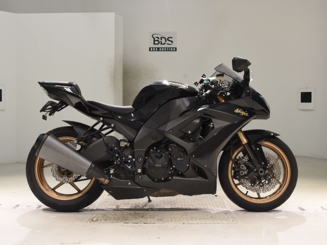 Kawasaki NINJA ZX-10R 2011