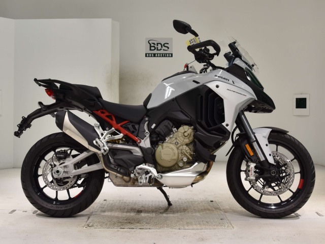 Ducati MULTISTRADA V4S 2025