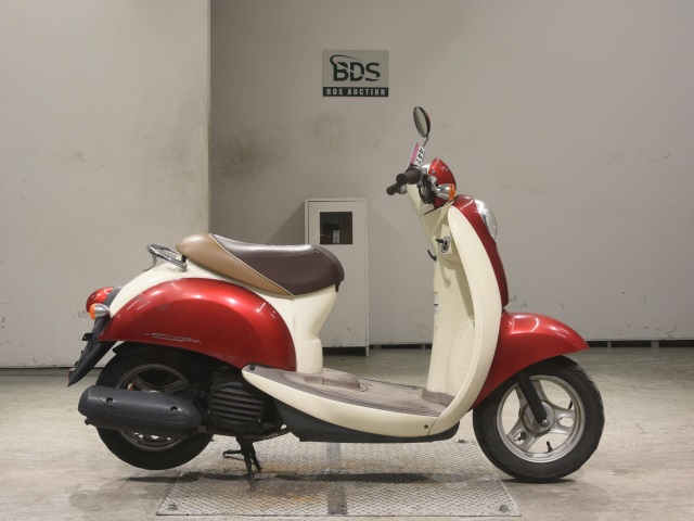 Honda SCOOPY50 2005