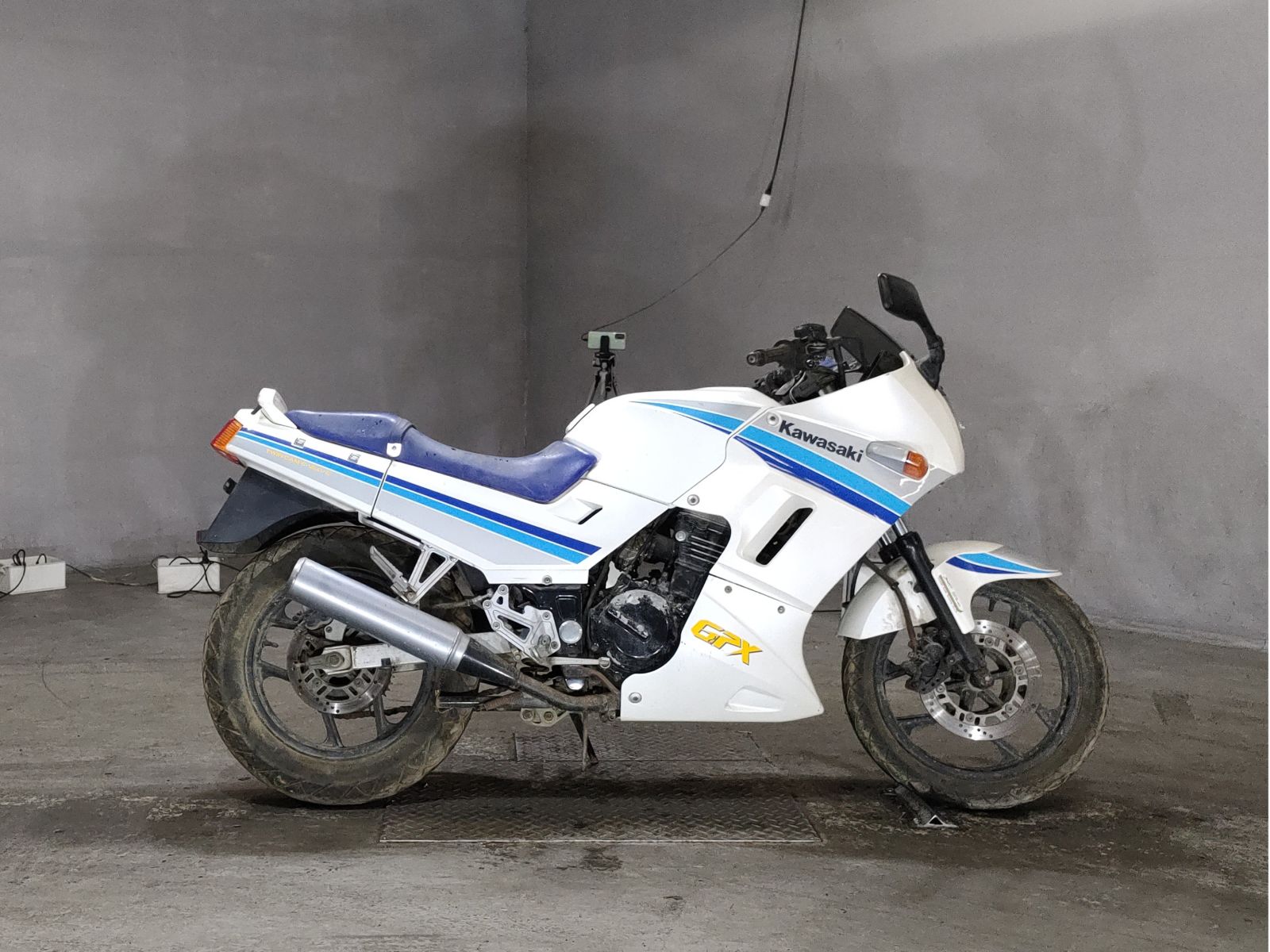 Kawasaki GPX250R 1987
