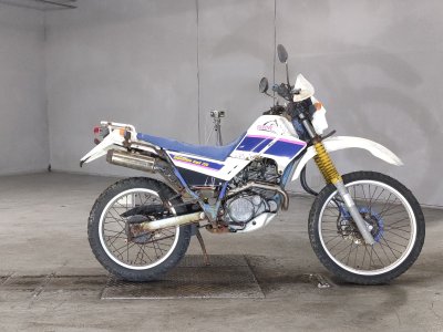 Yamaha SEROW XT225 1989