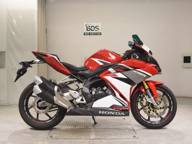 Honda CBR250RR 2017