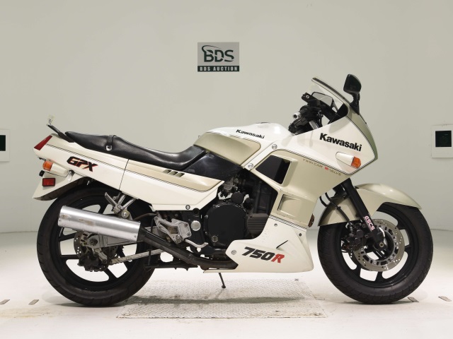 Kawasaki GPX750R 1987