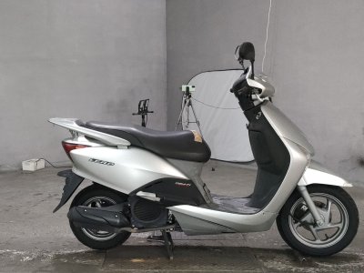 Honda LEAD110 2012