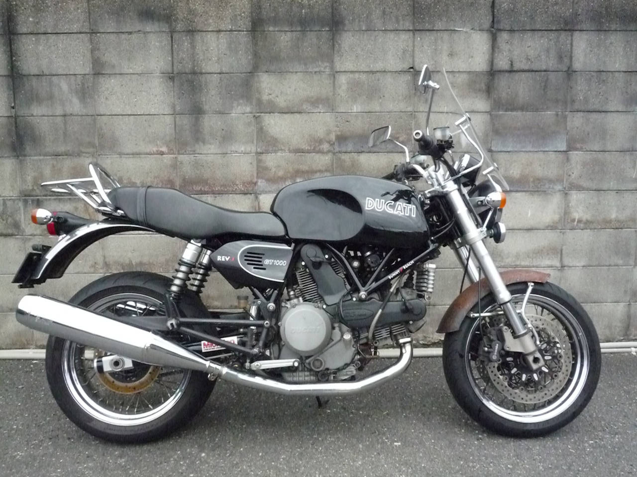 Ducati GT1000 2010