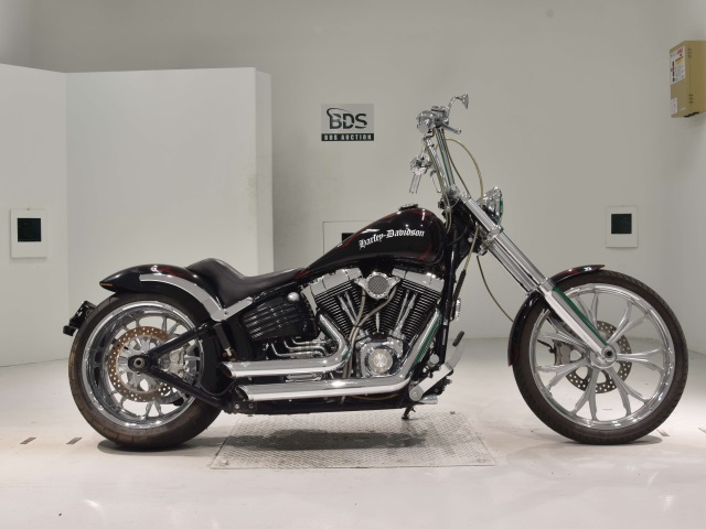 HD ROCKER C FXCWC1580 2009