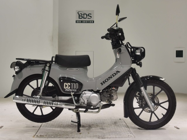 Honda CC110 CROSSCUB 2022
