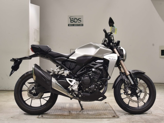 Honda CB250RA 2019