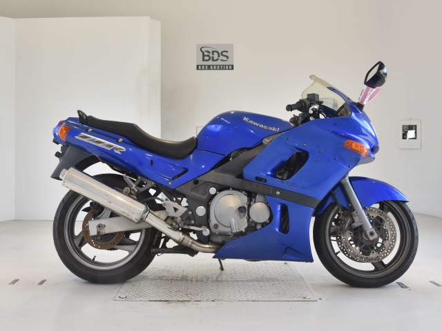 Kawasaki ZZ-R400 2004