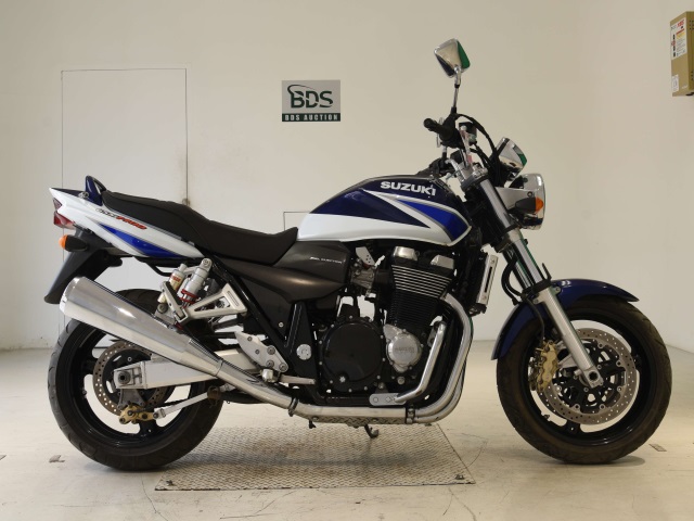 Suzuki GSX1400 2004