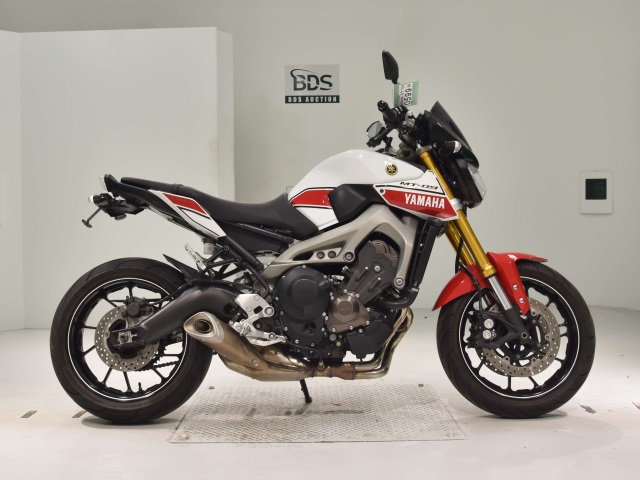 Yamaha MT-09 2016