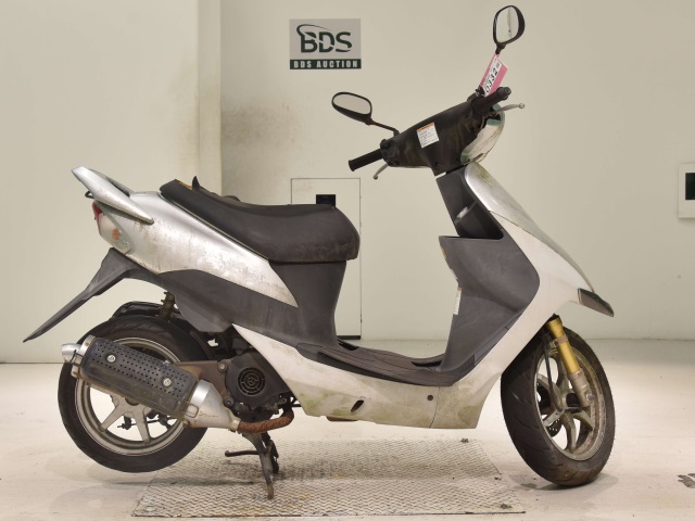 Suzuki SEPIA ZZ