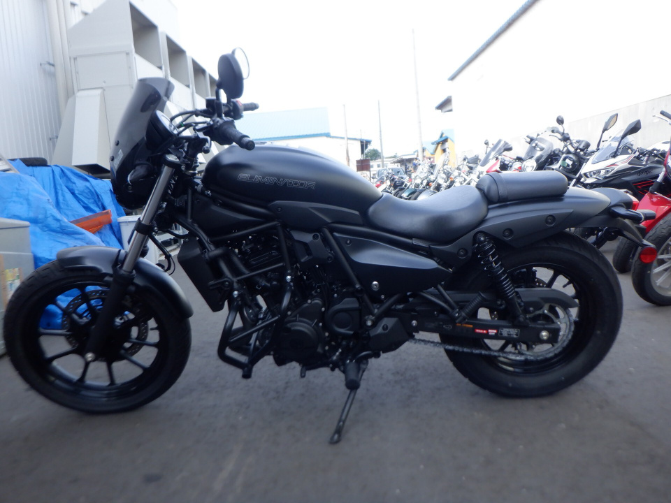Kawasaki ELIMINATOR 400 2023