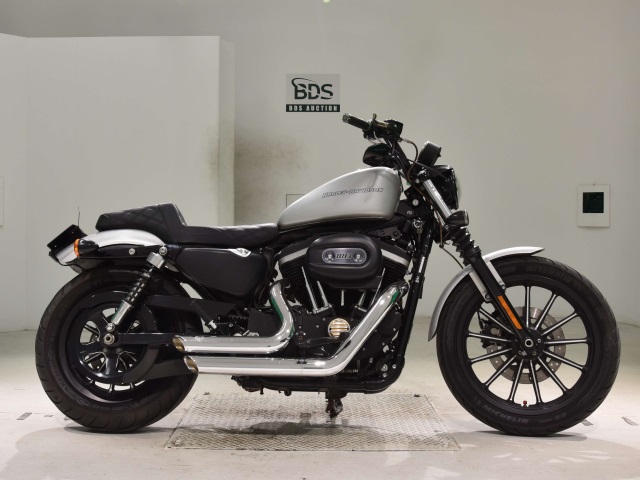HD SPORTSTER IRON XL883N 2009