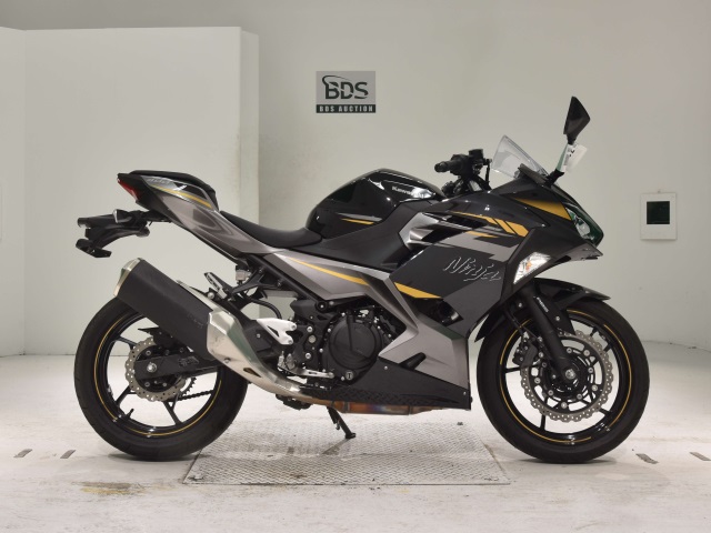 Kawasaki NINJA400 2022