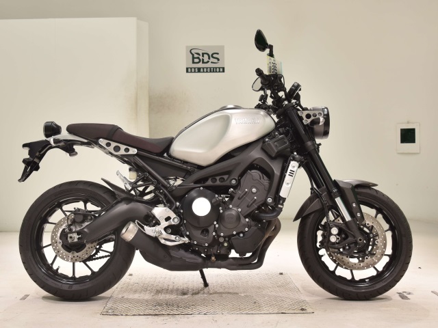 Yamaha XSR900 2016