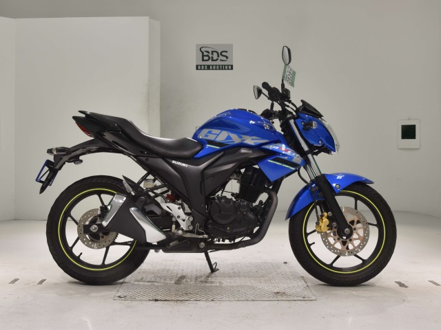 Suzuki GIXXER150