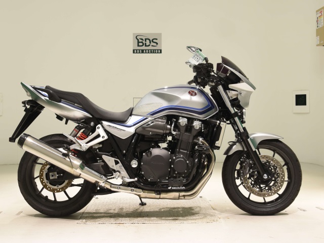 Honda CB1300SF BOLDOR 2024
