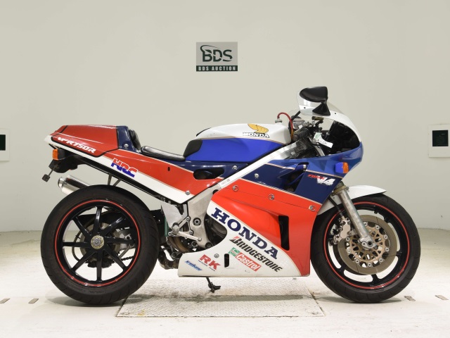 Honda VFR750R 1988