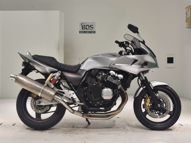 Honda CB400SFV BOLDOR 2006