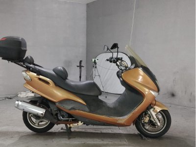 Yamaha MAJESTY 125