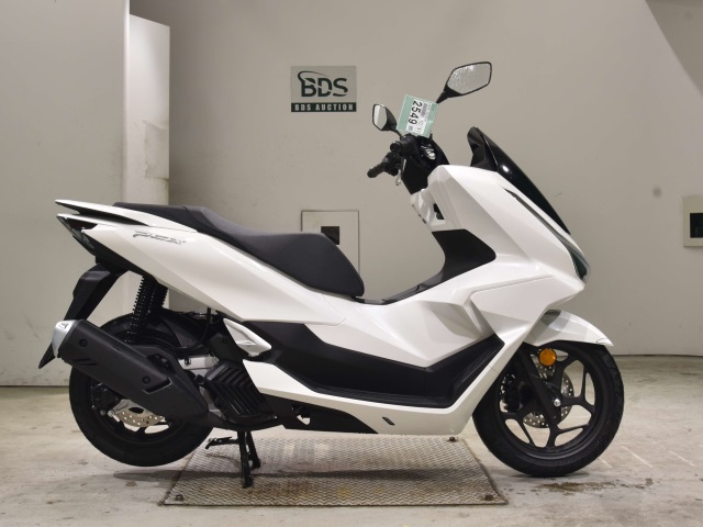 Honda PCX125 2025