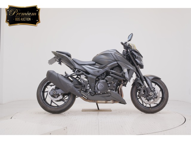 Suzuki GSX-S750 2019