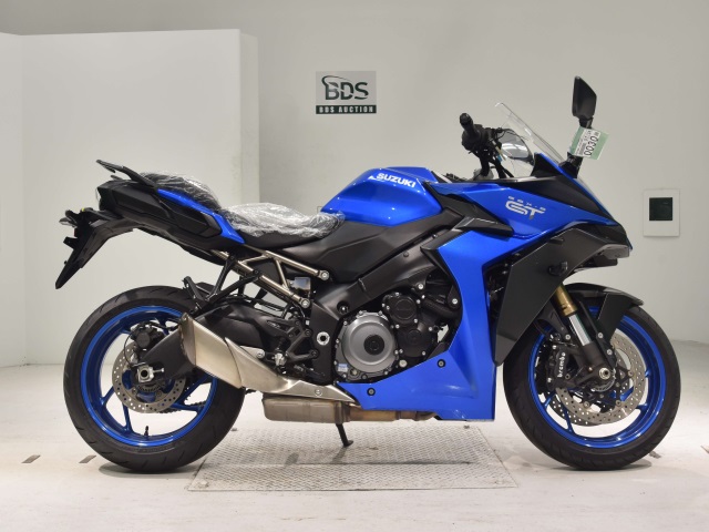 Suzuki GSX-S1000GT 2022