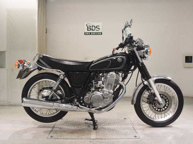 Yamaha SR400 2013