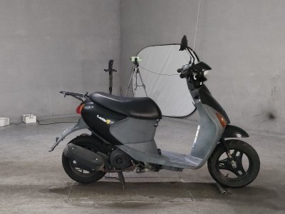 Suzuki LETS4