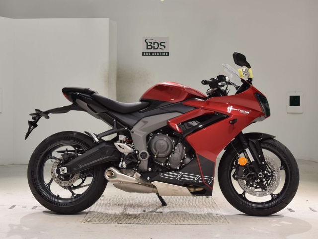 Triumph daytona 660 2025