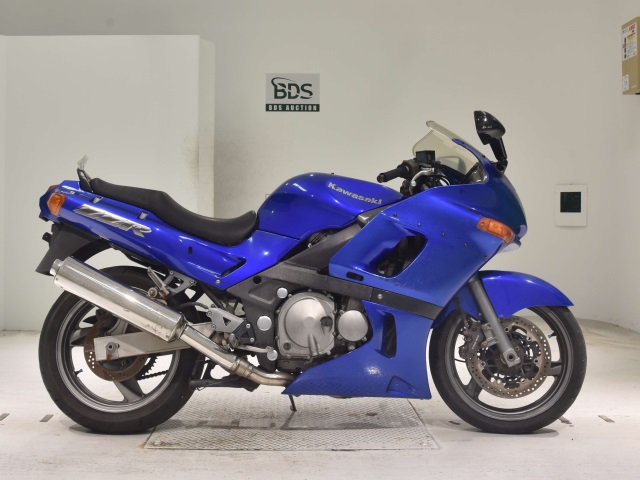 Kawasaki ZZ-R400 2004
